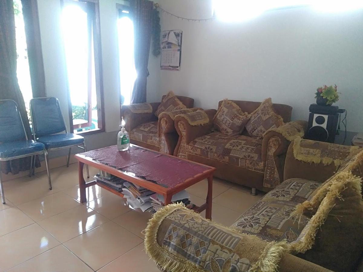 Arnolds Familly Homestay Bajawa Zewnętrze zdjęcie