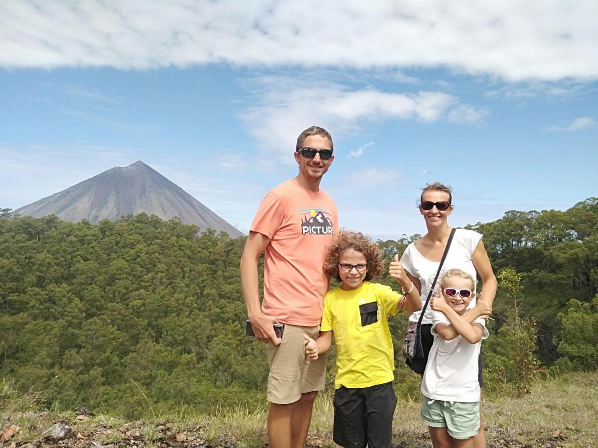 Arnolds Familly Homestay Bajawa Zewnętrze zdjęcie