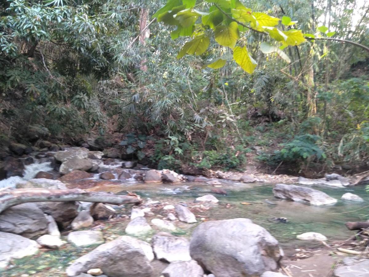 Arnolds Familly Homestay Bajawa Zewnętrze zdjęcie