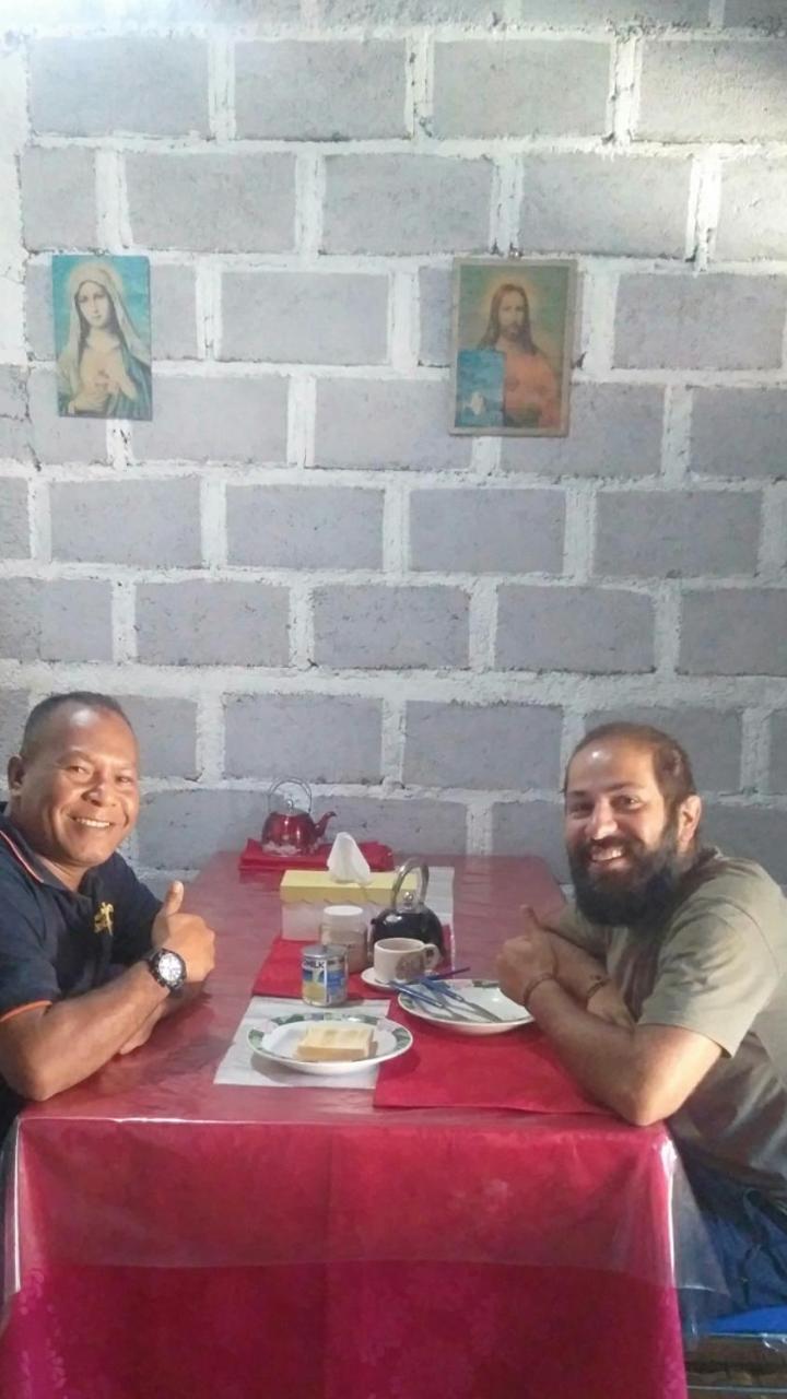 Arnolds Familly Homestay Bajawa Zewnętrze zdjęcie
